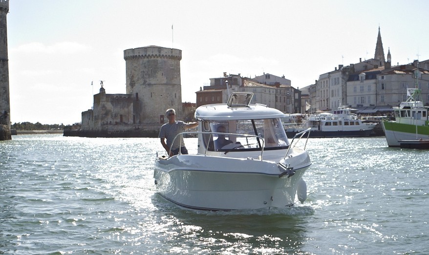 Arvor 215 Runningstatics RE 5709 (1)