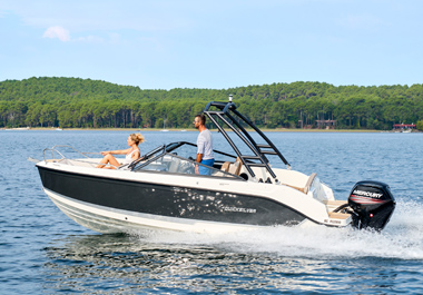 New Activ 605 Bowrider: fuelled for adventure