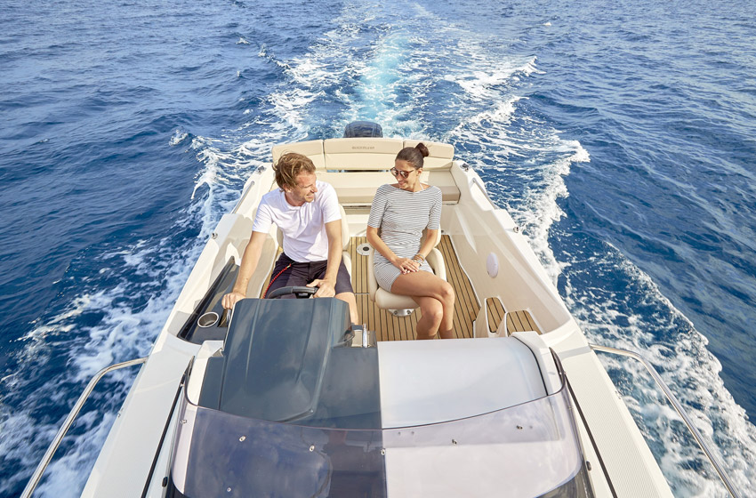 555-Cabin-running-1051.jpg